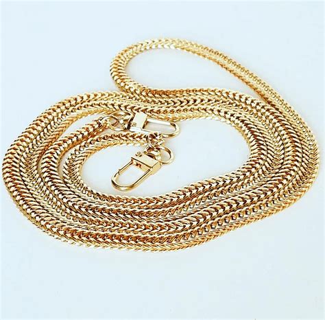 gucci strap chain color